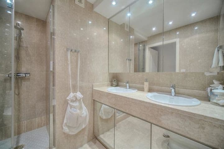 5 bedrooms apartment for sale in Cannes, France - Image 10