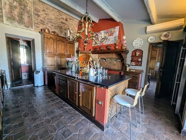 8 bedrooms other for sale in Gonfaron, France - Image 10