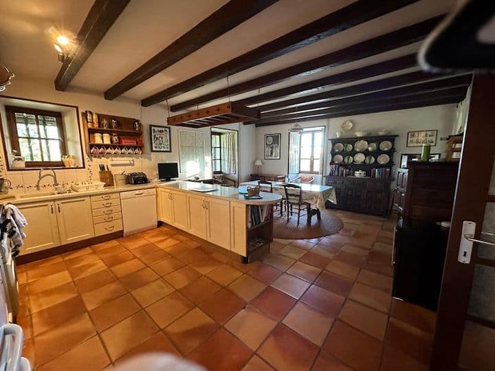 5 bedrooms house for sale in  France - Image 4