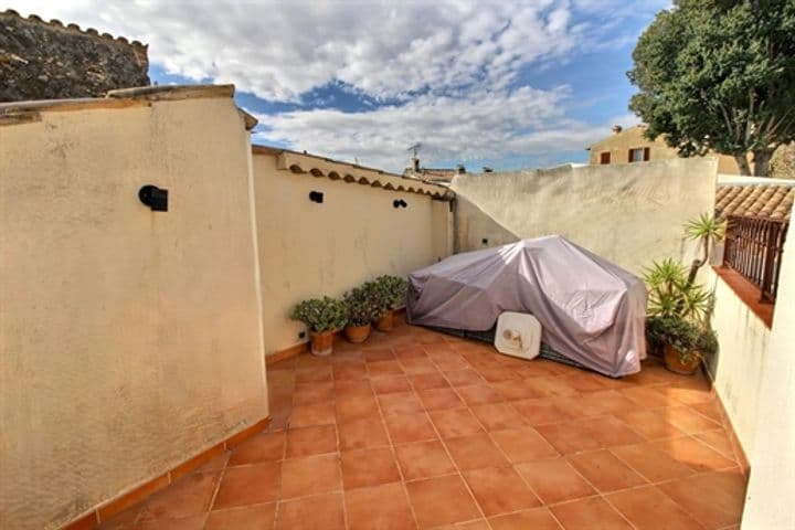 House for sale in Cagnes-sur-Mer, France - Image 11