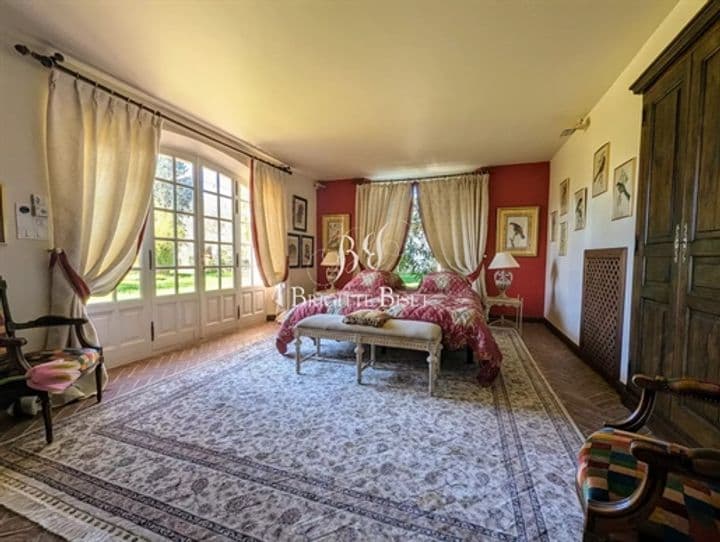 8 bedrooms other for sale in Gonfaron, France - Image 11