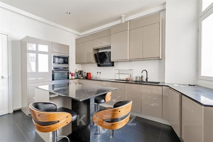 4 bedrooms apartment for sale in Paris 17eme, France - Image 8