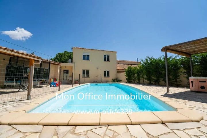 6 bedrooms house for sale in  France