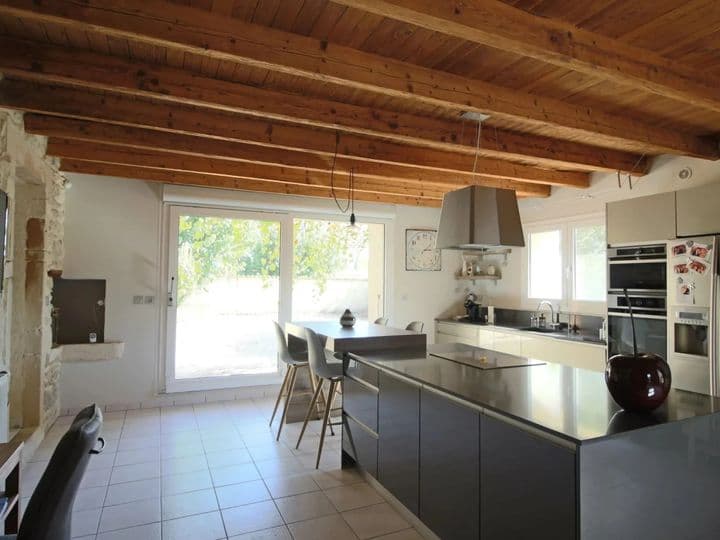 4 bedrooms house for sale in  France - Image 6