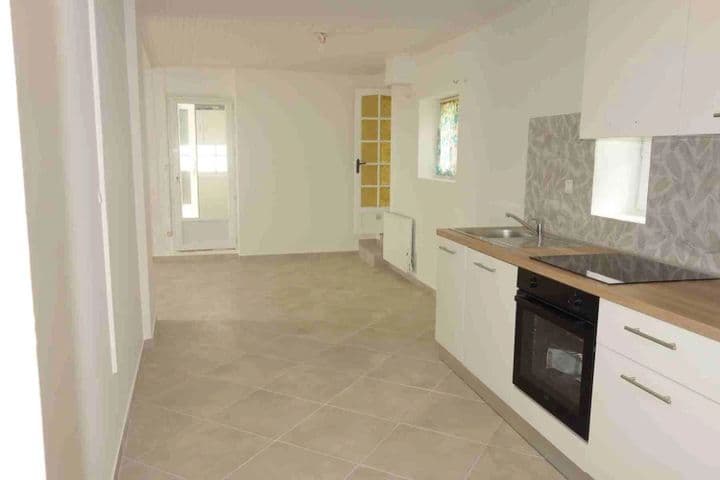 2 bedrooms house for sale in  France - Image 7