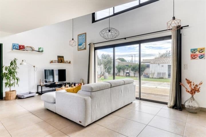 3 bedrooms house for sale in Canet, France - Image 2