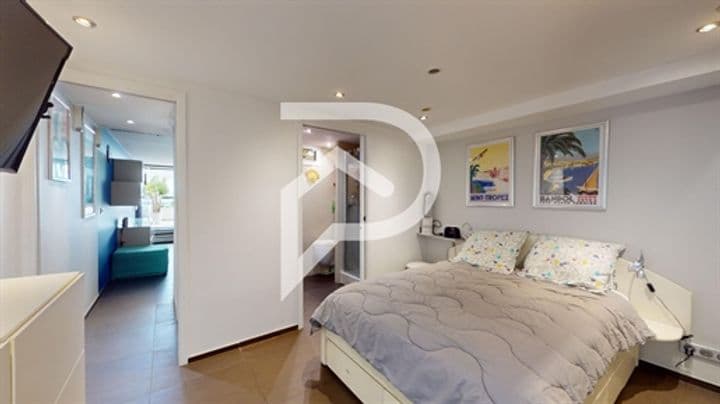 2 bedrooms apartment for sale in Cannes, France - Image 10