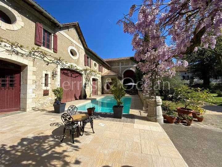 15 bedrooms house for sale in  France - Image 2