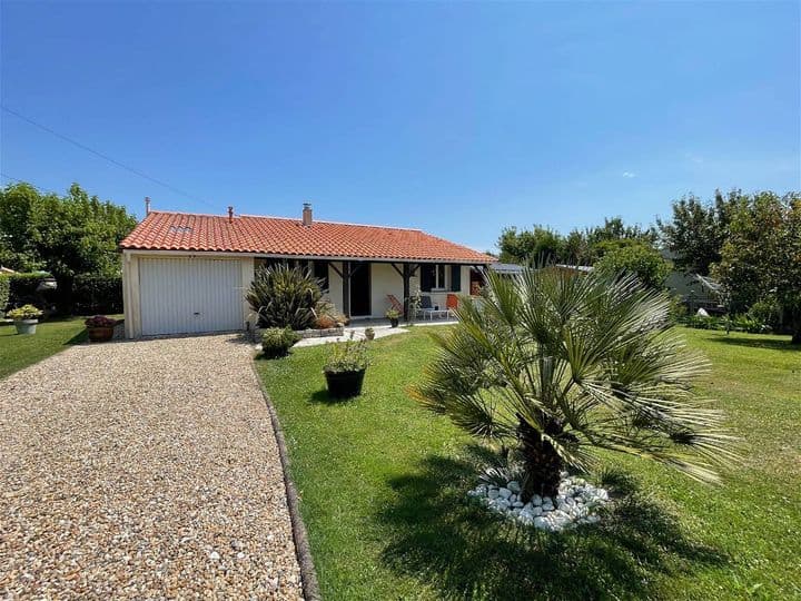 2 bedrooms house for sale in meschers sur gironde, France - Image 6