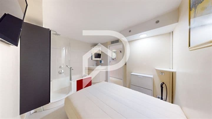 2 bedrooms apartment for sale in Cannes, France - Image 11