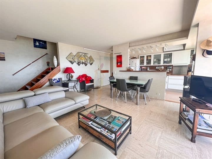 2 bedrooms apartment for sale in Sainte-Maxime, France - Image 4