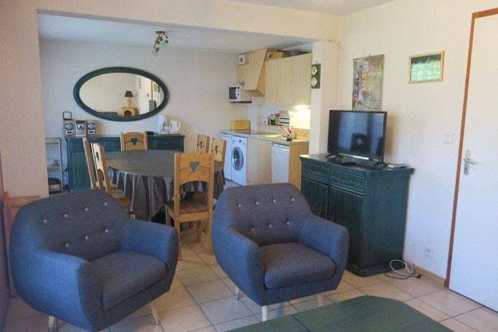 3 bedrooms house for sale in Chatel, France - Image 2