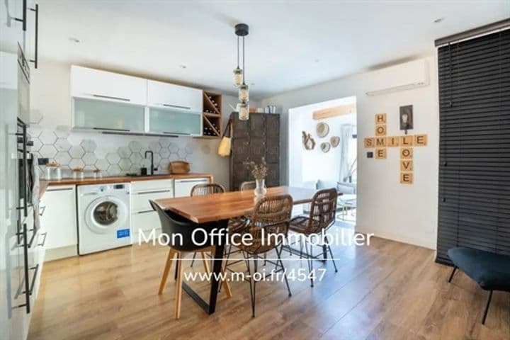 2 bedrooms apartment for sale in Eguilles, France