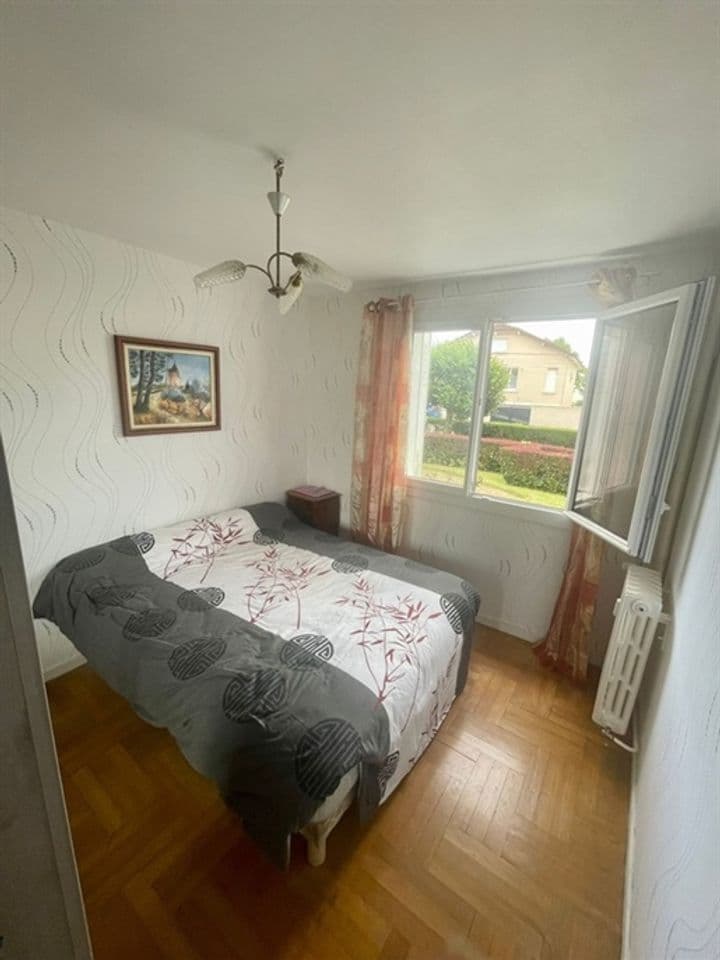 Apartment for sale in Limoges, France - Image 3