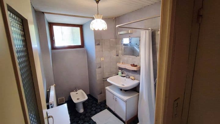 3 bedrooms house for sale in LIVINHAC LE HAUT, France - Image 4