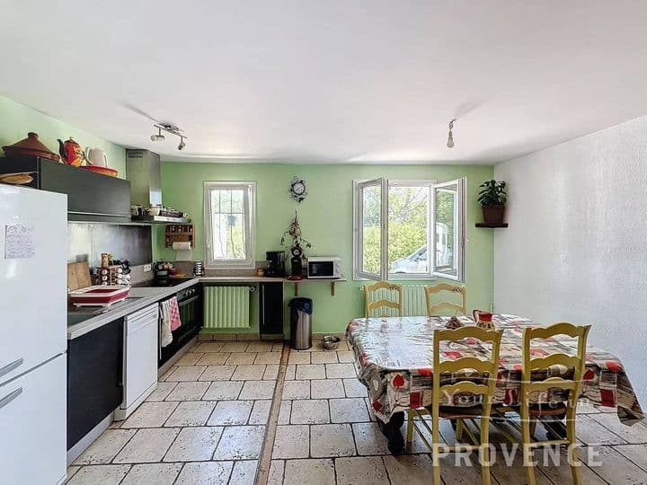 2 bedrooms house for sale in  France - Image 3