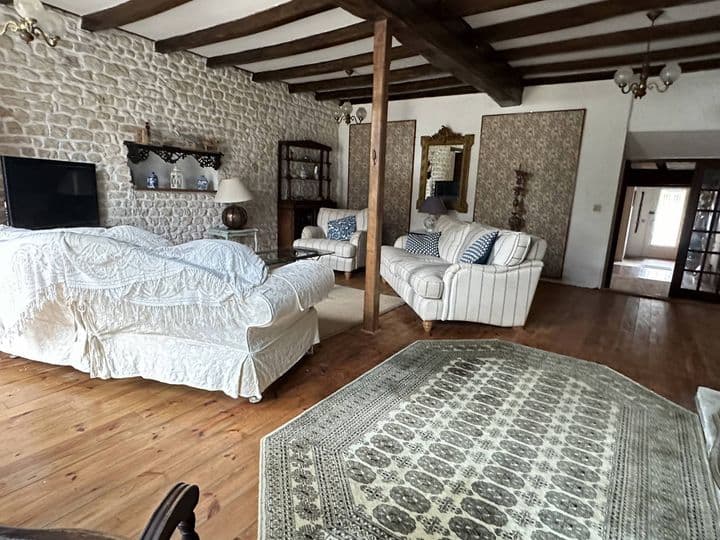 4 bedrooms house for sale in paille, France - Image 8