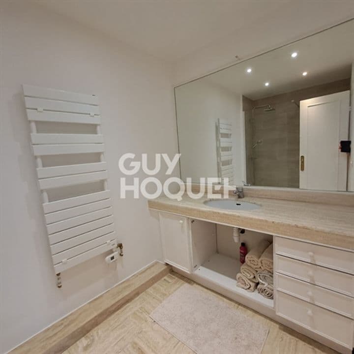 1 bedroom apartment for sale in Mandelieu-la-Napoule, France - Image 3