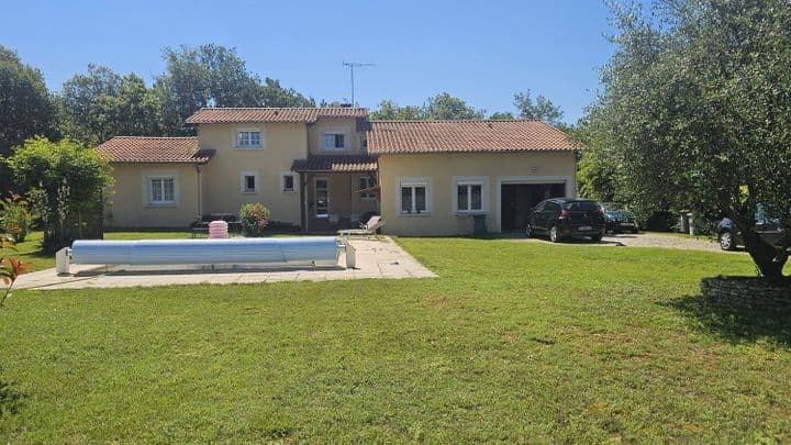 3 bedrooms house for sale in MONTAUBAN, France - Image 2