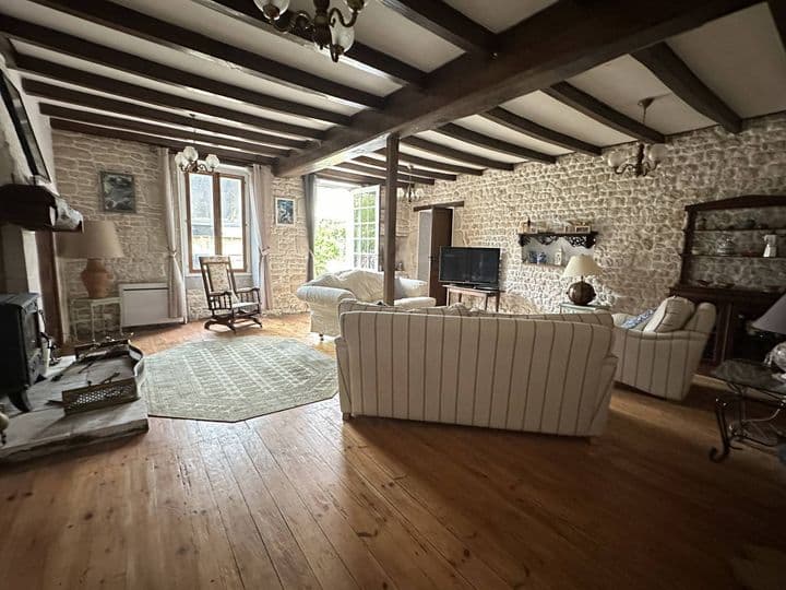 4 bedrooms house for sale in paille, France - Image 2