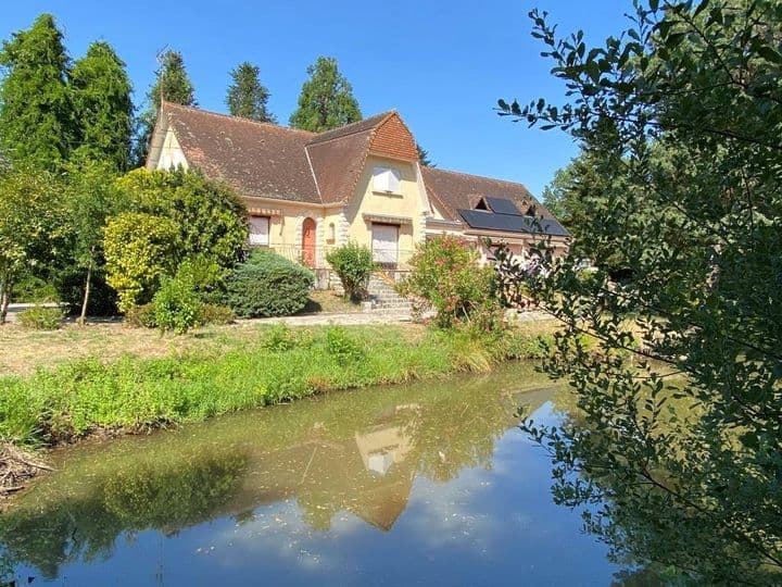 5 bedrooms house for sale in st savin, France - Image 5