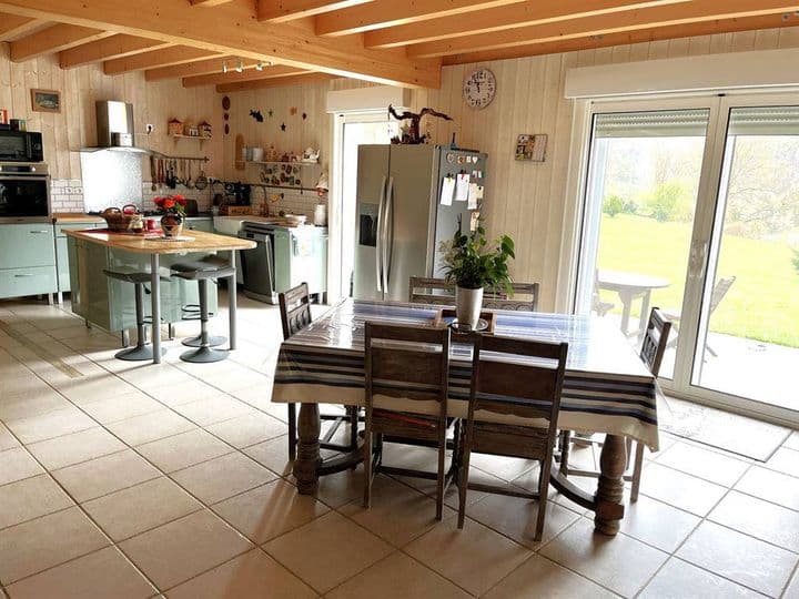 9 bedrooms house for sale in 10 mins Laruns, France - Image 2