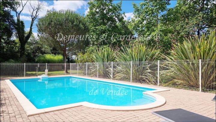 4 bedrooms house for sale in challans, France - Image 7