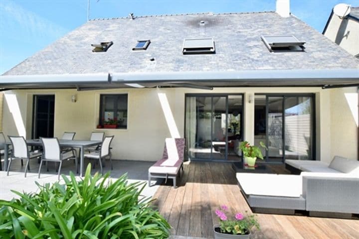 4 bedrooms house for sale in Avrille, France - Image 2