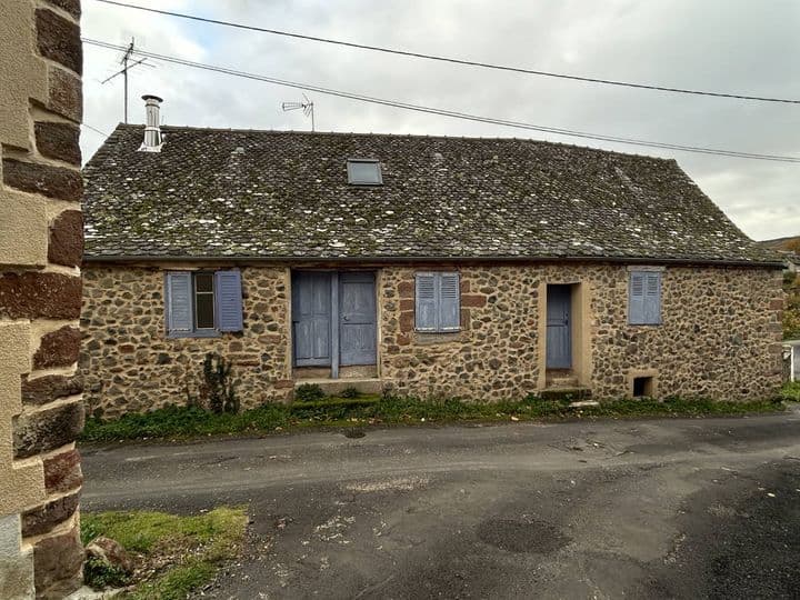 House for sale in ESPALION, France - Image 2