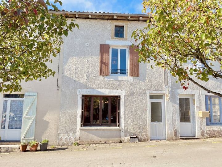 3 bedrooms house for sale in availles limouzine, France