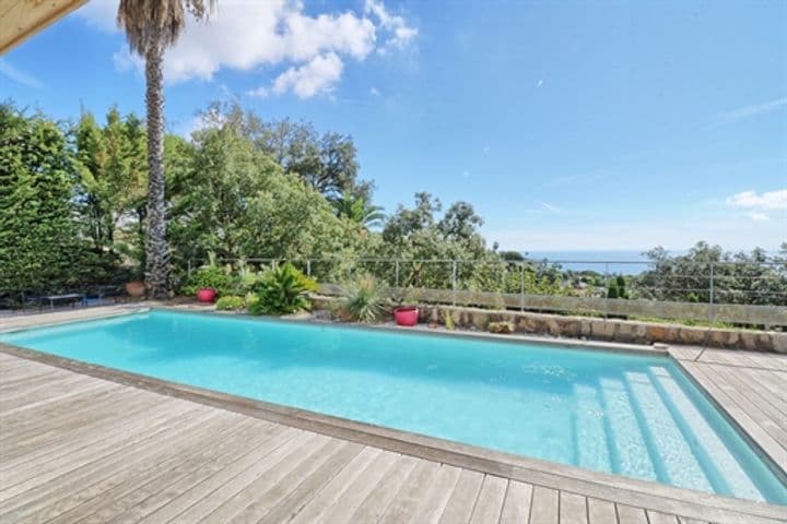 4 bedrooms house for sale in Cannes, France - Image 3