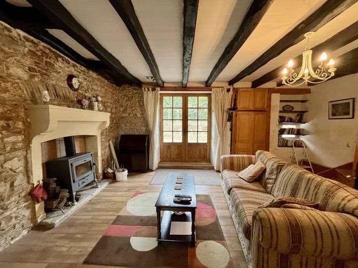 2 bedrooms house for sale in SAINT MARTIN LARS, France