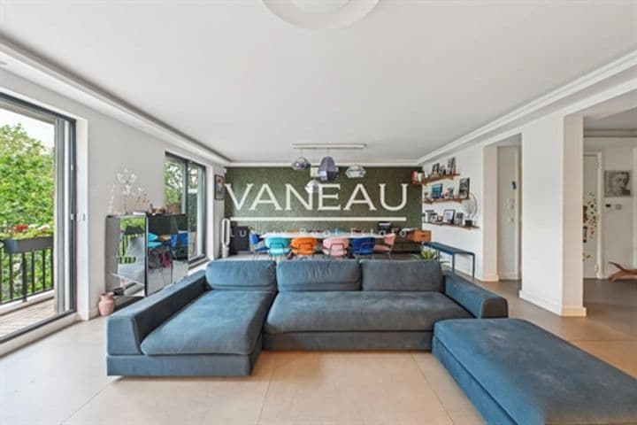 3 bedrooms apartment for sale in Paris 16eme, France - Image 2