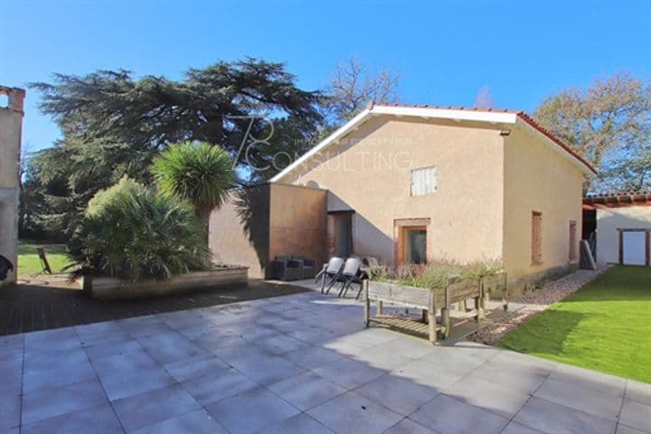 House for sale in Montauban, France - Image 6