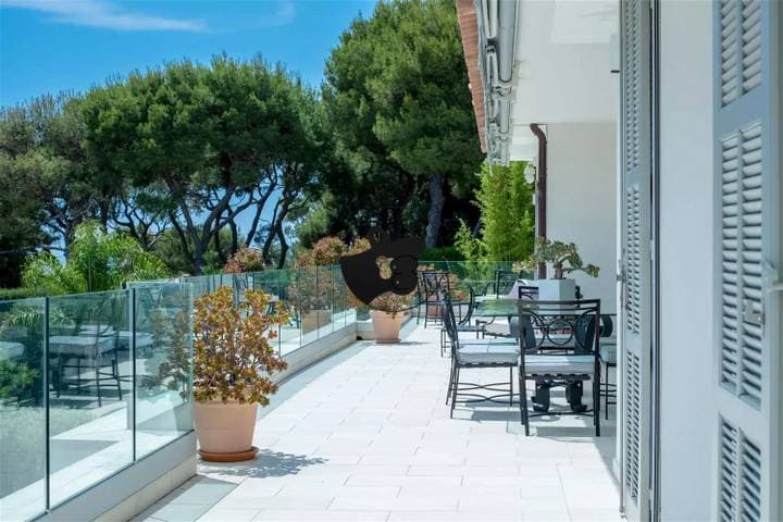 8 bedrooms house for sale in Alpes-Maritimes (06), France - Image 8