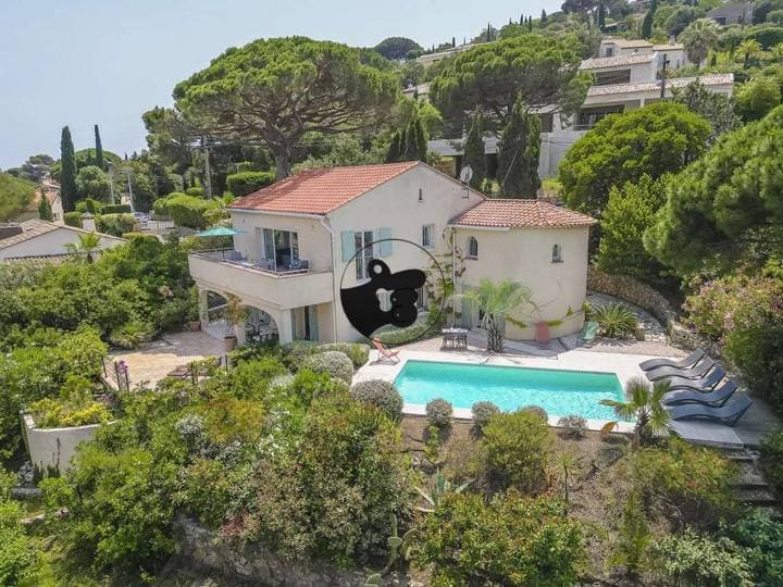 4 bedrooms house for sale in Var (83), France - Image 3