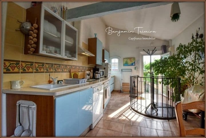 5 bedrooms house for sale in Saint-Raphael, France - Image 8