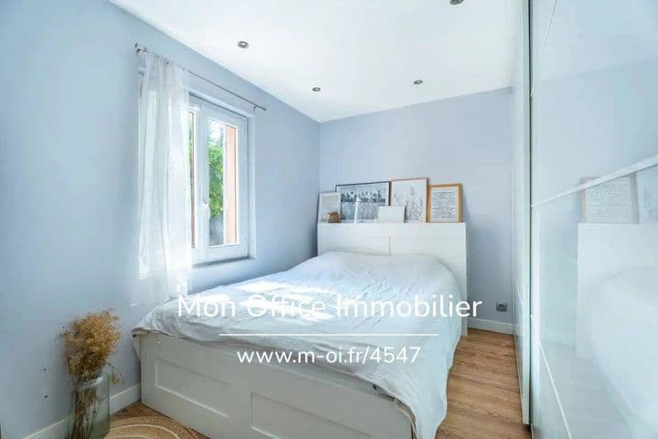 2 bedrooms house for sale in  France - Image 6