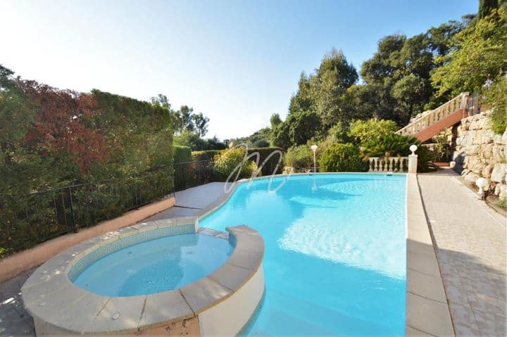 5 bedrooms house for sale in  France - Image 3