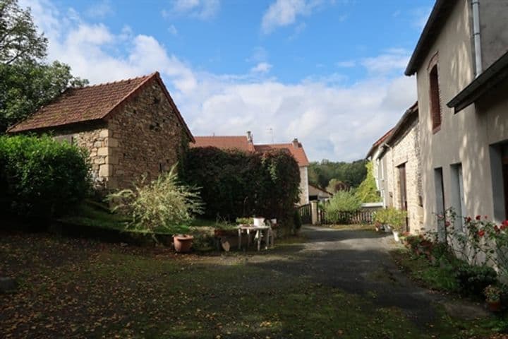 2 bedrooms house for sale in Glenic, France - Image 3