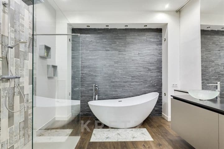 3 bedrooms house for sale in Marseille 6eme, France - Image 8