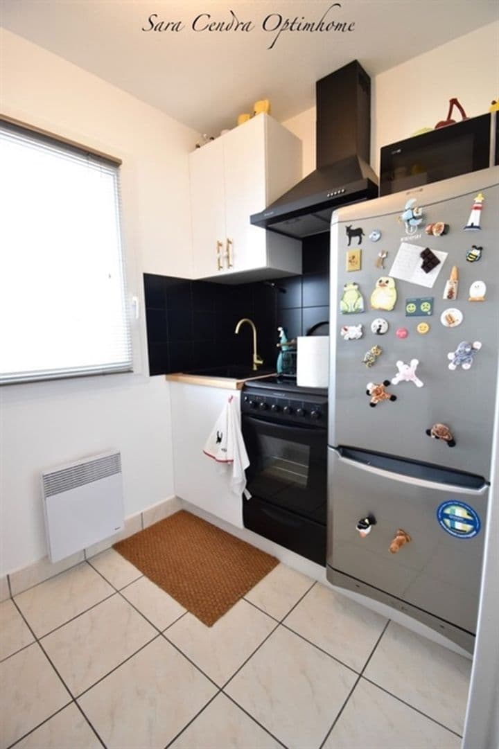 1 bedroom apartment for sale in Vannes, France - Image 3