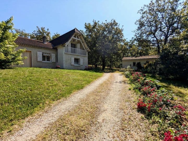 9 bedrooms house for sale in  France