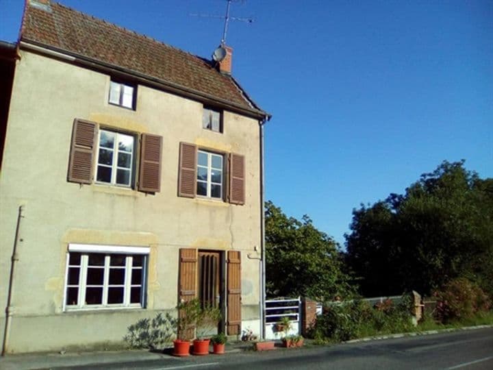 House for sale in La Clayette, France - Image 2