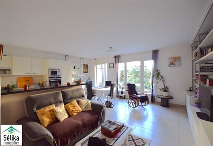 Apartment for sale in Arcachon, France - Image 3