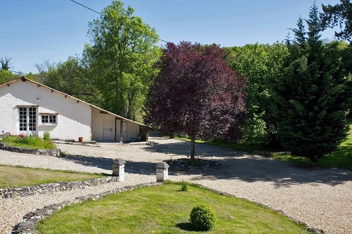 5 bedrooms house for sale in  France - Image 9