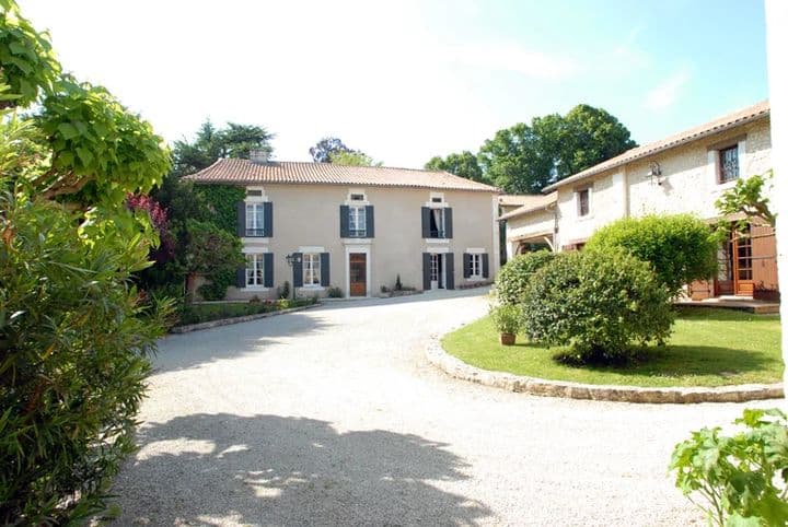 6 bedrooms house for sale in  France - Image 7