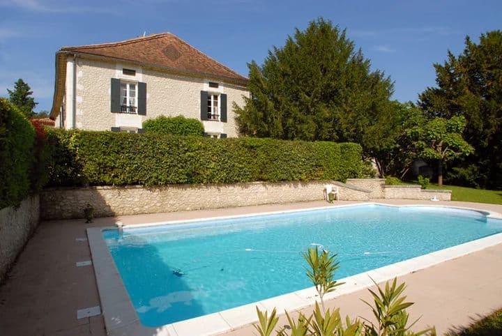 6 bedrooms house for sale in  France - Image 8