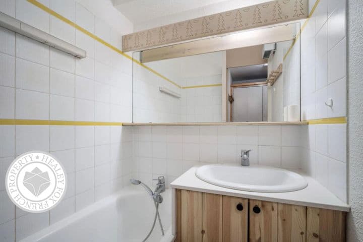 1 bedroom house for sale in  France - Image 5