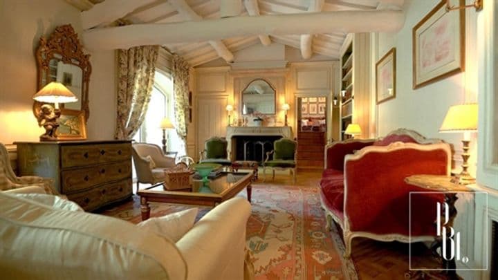 12 bedrooms other for sale in Menerbes, France - Image 7